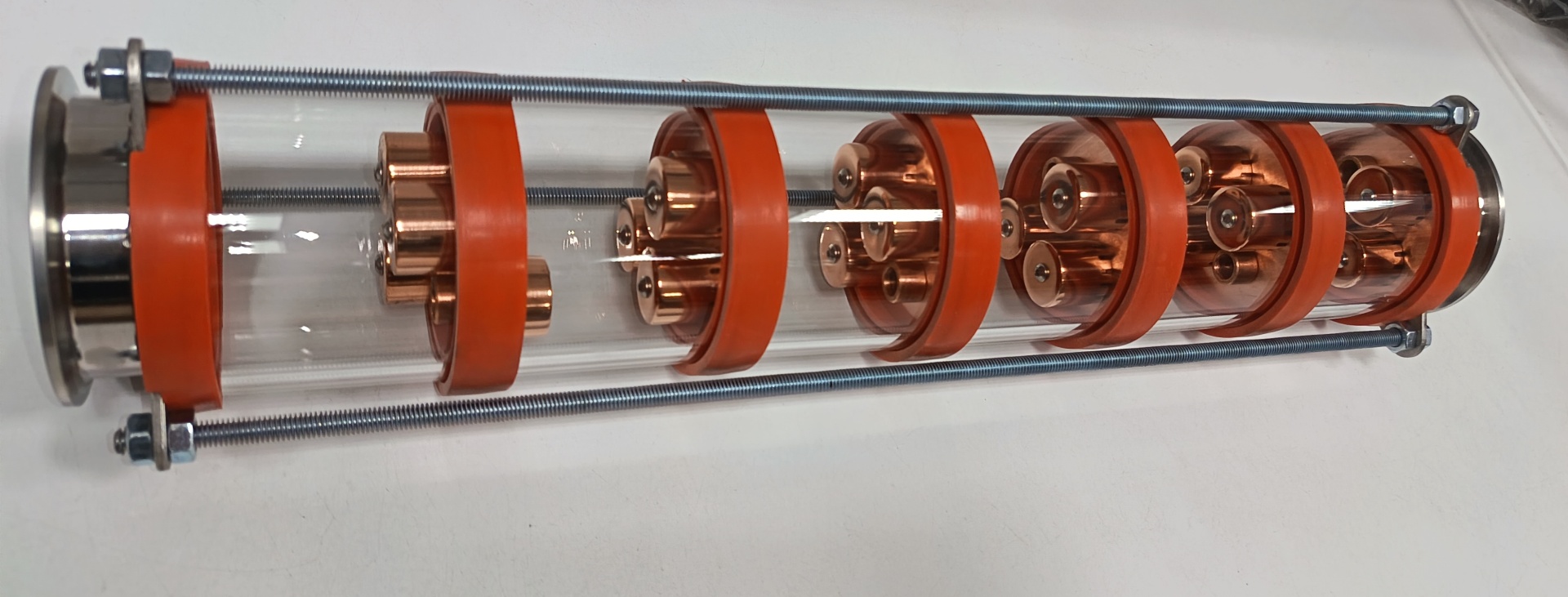 Тарельчатая колпачковая ректификационная медная колонна 3' 6 этажей