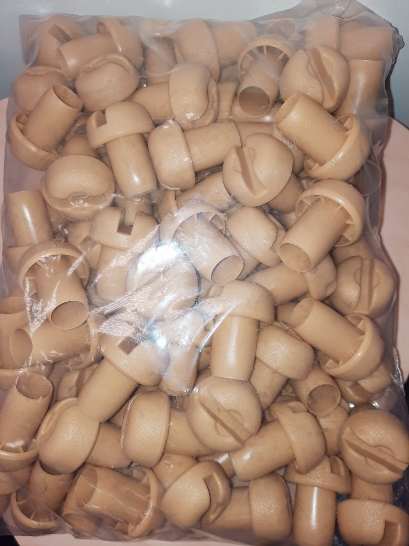 Пробки пластиковые для шампанского (под дерево), 100шт